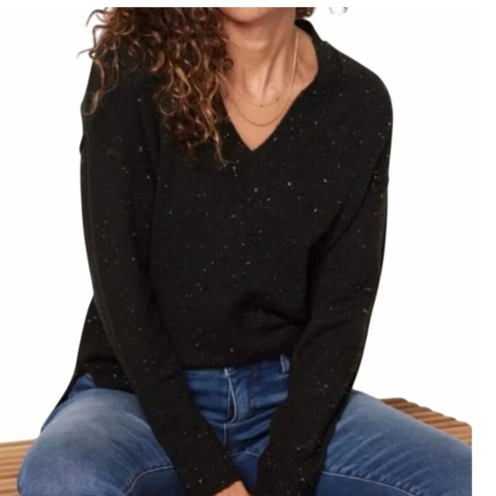 Evereve Harlow‎ Knit Sweater S Black Speckled V Neck Drop Shoulder Pullover Cozy